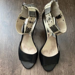 Michael Kors Snakeskin Open Toe Heels
-Ankle Strap
